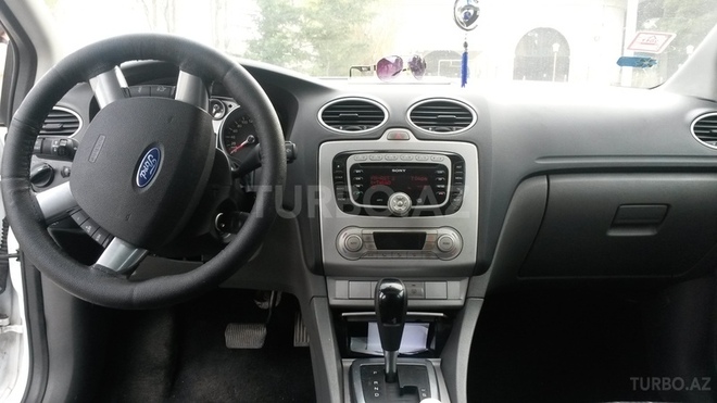 Ford Focus 2010, 174,560 km - 1.6 l - Bakı