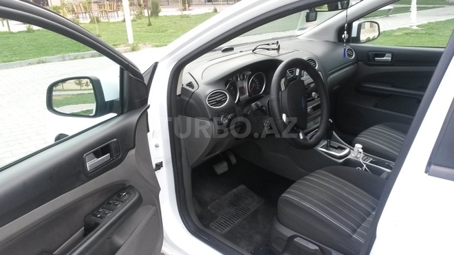 Ford Focus 2010, 174,560 km - 1.6 l - Bakı