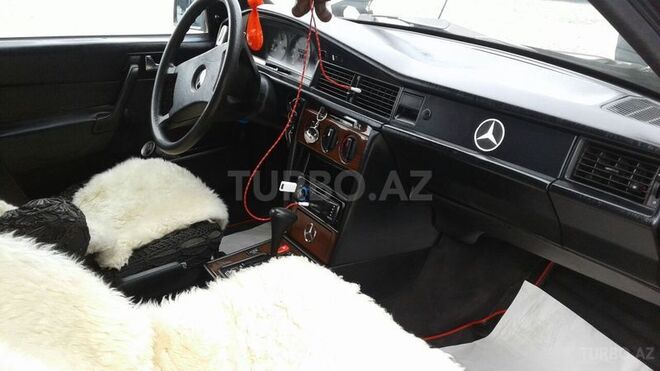 Mercedes 190 1990, 25,000 km - 2.0 л - Bakı