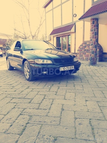 Opel Omega 1999, 272,000 km - 2.0 l - Qazax