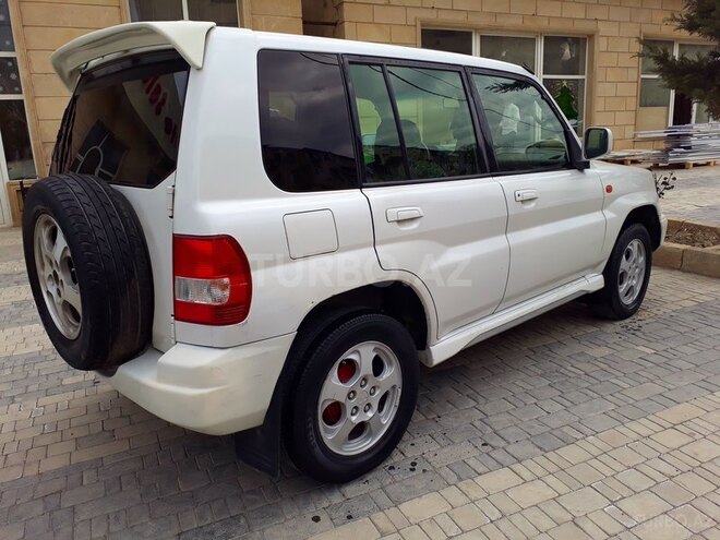 Mitsubishi Pajero io 1999, 230,000 km - 1.8 л - Bakı