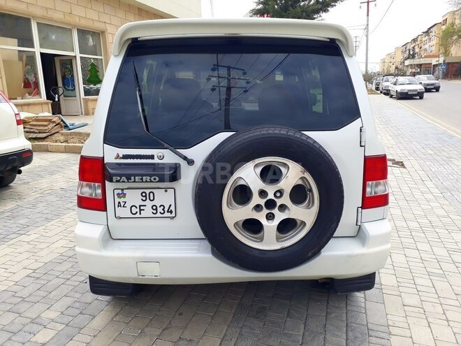 Mitsubishi Pajero io 1999, 230,000 km - 1.8 л - Bakı