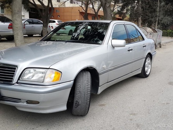 Mercedes C 240 1999, 214,269 km - 2.4 l - Bakı