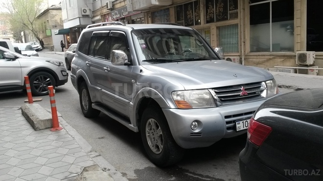 Mitsubishi Pajero 2003, 130,502 km - 3.0 l - Bakı