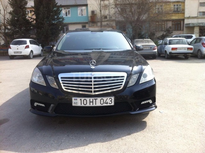Mercedes E 180 2010, 162,000 km - 1.8 l - Bakı