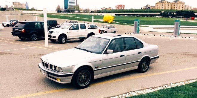 BMW 525 1995, 450,000 km - 2.5 л - Bakı