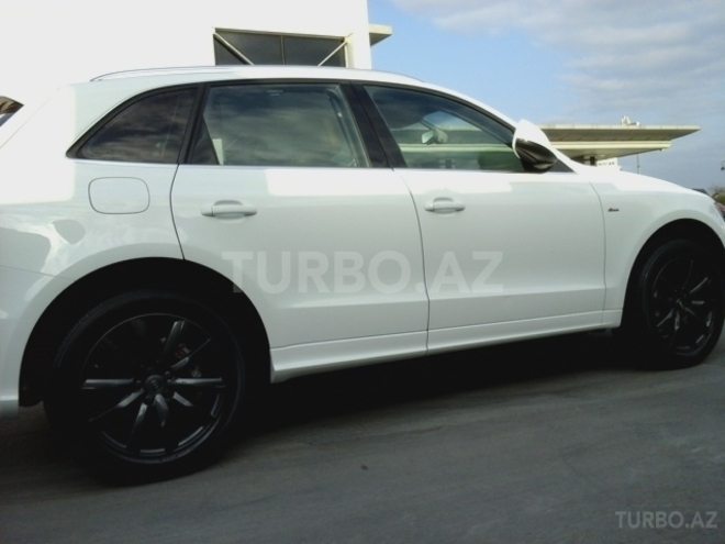 Audi Q5 2010, 68,000 km - 2.0 l - Bakı