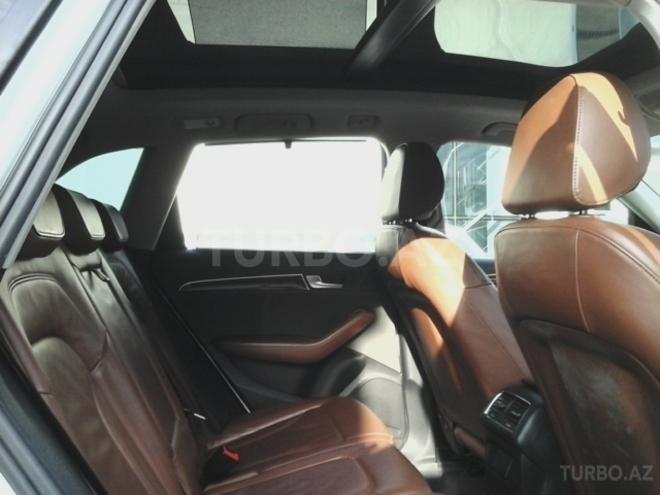 Audi Q5 2010, 68,000 km - 2.0 l - Bakı