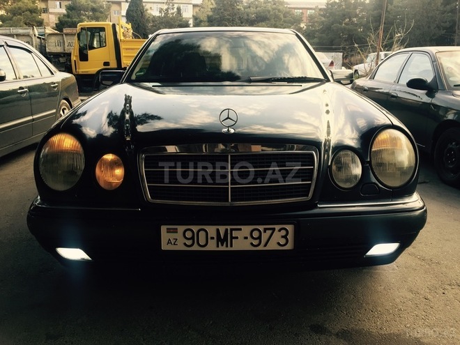 Mercedes E 200 1998, 355,000 km - 2.0 l - Bakı