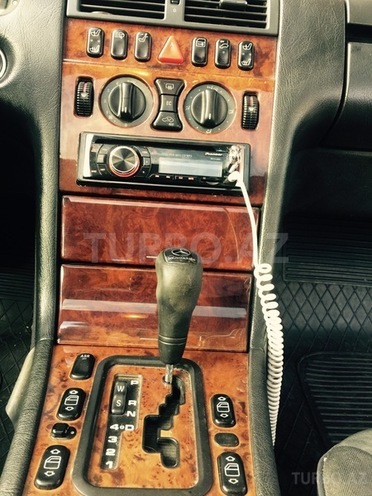 Mercedes E 200 1998, 355,000 km - 2.0 l - Bakı