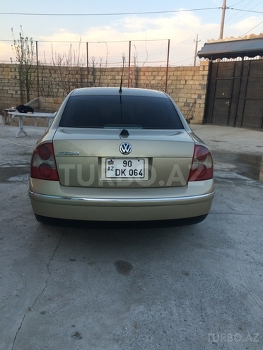 Volkswagen Passat 2001, 220,000 km - 1.8 л - Bakı
