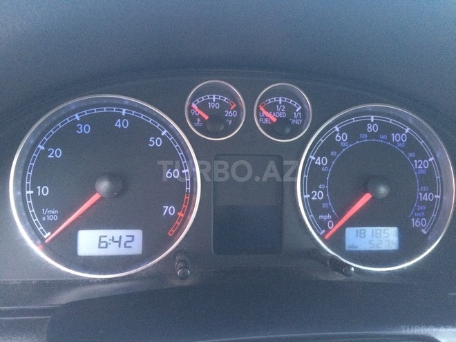 Volkswagen Passat 2001, 220,000 km - 1.8 л - Bakı