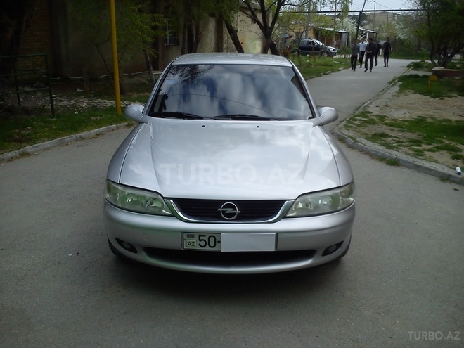 Opel Vectra 2001, 275,435 km - 1.8 l - Sumqayıt