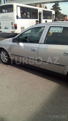 Opel Astra 2003, 200,000 km - 1.6 л - Bakı