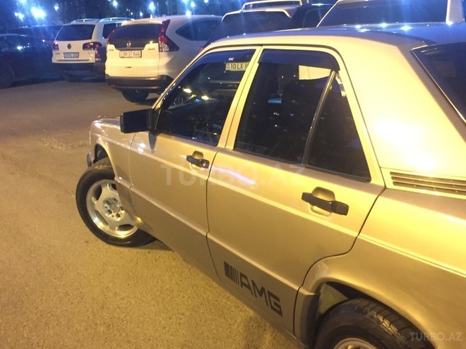 Mercedes 190 1990, 460,000 km - 2.0 l - Bakı