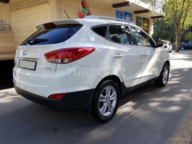 Hyundai ix35 2012, 83,000 km - 2.0 l - Bakı