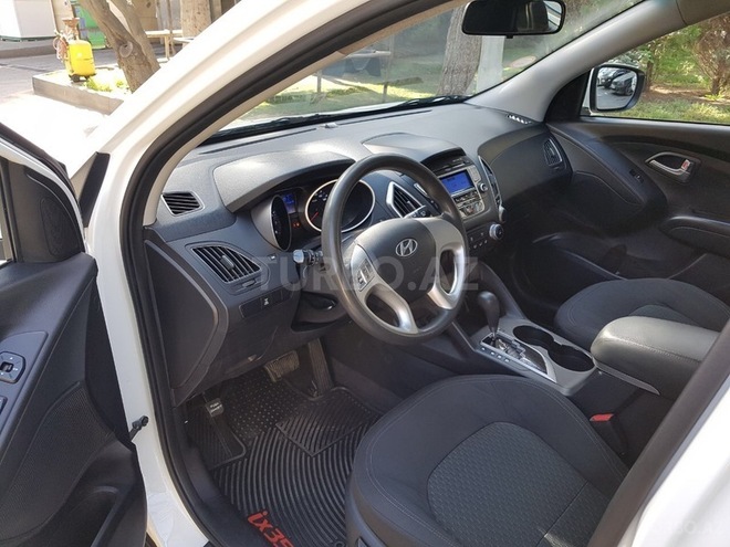 Hyundai ix35 2012, 83,000 km - 2.0 l - Bakı