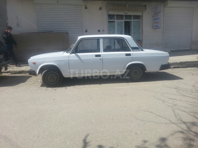 LADA (VAZ) 2107 2005, 76,000 km - 1.6 l - Gəncə