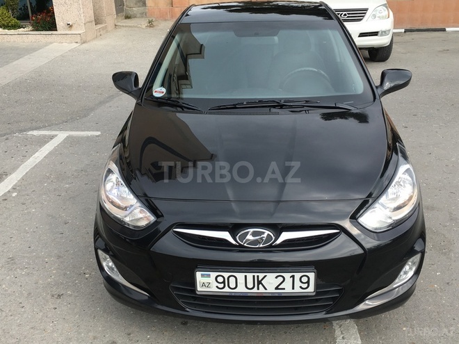 Hyundai Accent 2013, 110,000 km - 1.6 л - Bakı