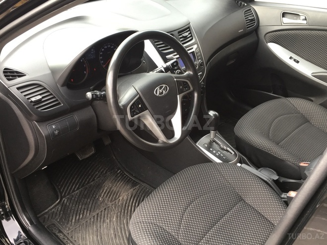 Hyundai Accent 2013, 110,000 km - 1.6 л - Bakı