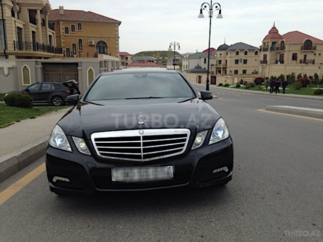 Mercedes E 350 2010, 114,000 km - 3.5 l - Bakı