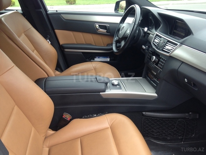 Mercedes E 350 2010, 114,000 km - 3.5 l - Bakı