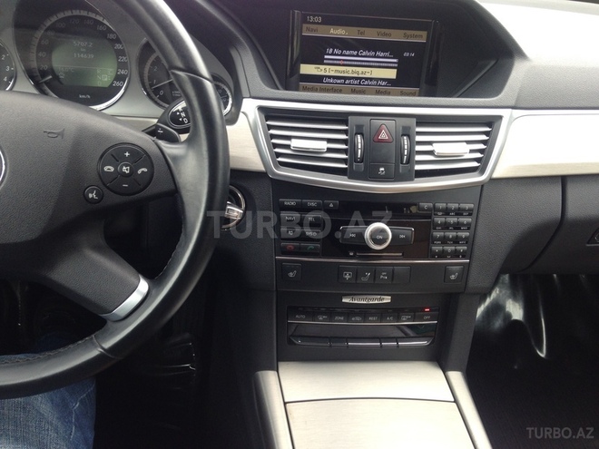 Mercedes E 350 2010, 114,000 km - 3.5 l - Bakı