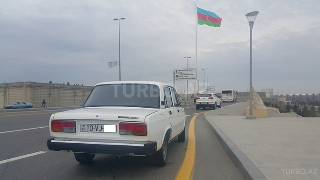 LADA (VAZ) 2107 2007, 150,000 km - 1.6 l - Bakı