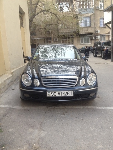 Mercedes E 270 2002, 190,000 km - 2.7 l - Bakı