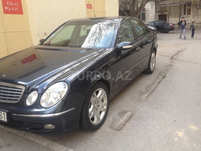 Mercedes E 270 2002, 190,000 km - 2.7 l - Bakı