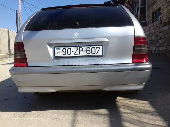 Mercedes C 200 2000, 260,000 km - 1.8 l - Bakı