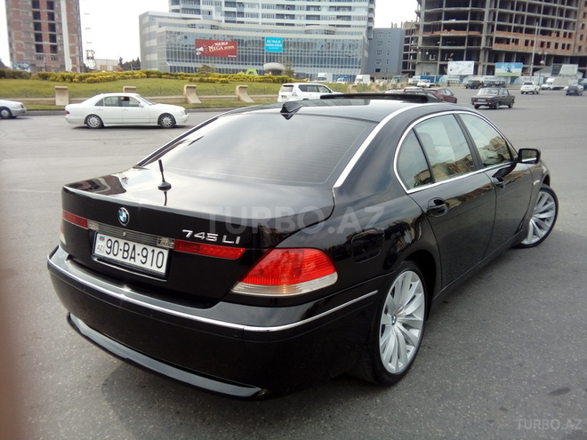 BMW 745 2004, 185,000 km - 0.5 l - Bakı