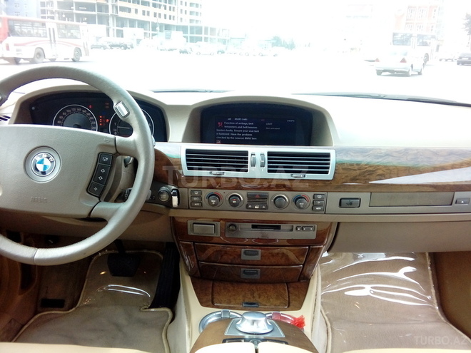 BMW 745 2004, 185,000 km - 0.5 l - Bakı