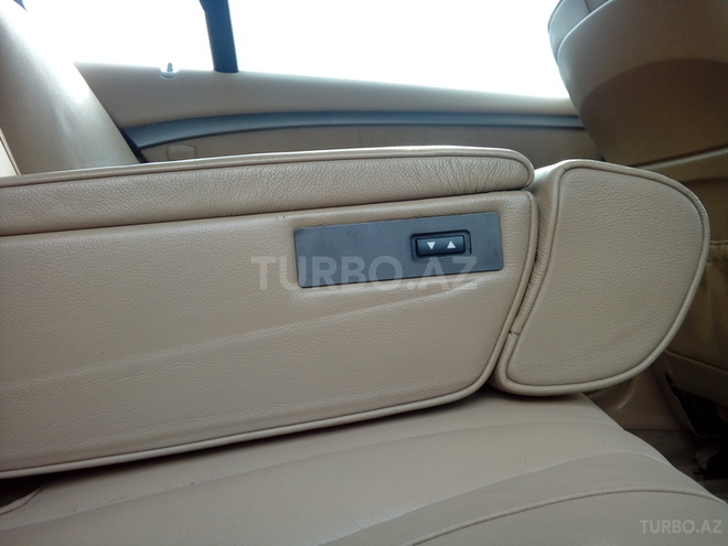BMW 745 2004, 185,000 km - 0.5 l - Bakı
