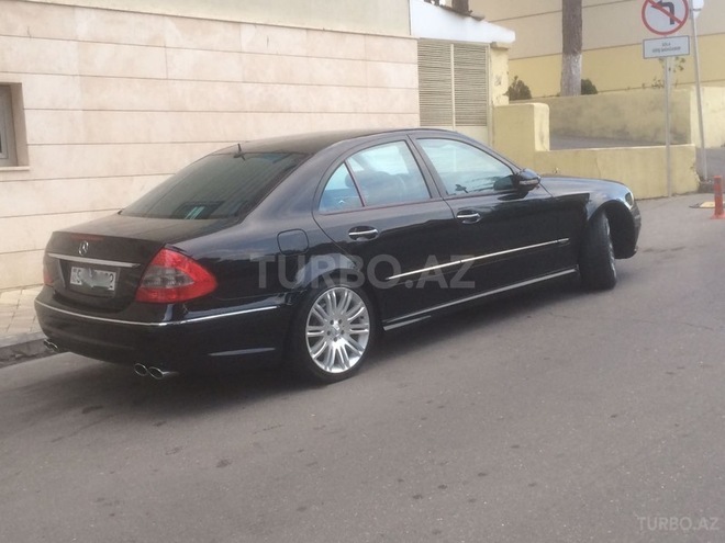 Mercedes E 320 2003, 250,000 km - 3.2 l - Bakı