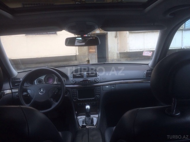 Mercedes E 320 2003, 250,000 km - 3.2 l - Bakı