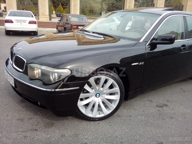 BMW 745 2004, 185,000 km - 4.4 l - Bakı