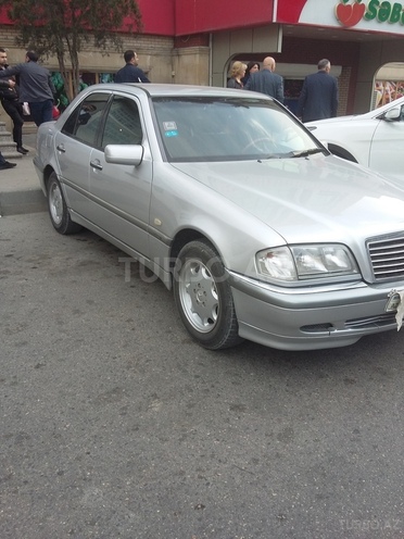 Mercedes C 240 1999, 170,803 km - 2.4 l - Bakı