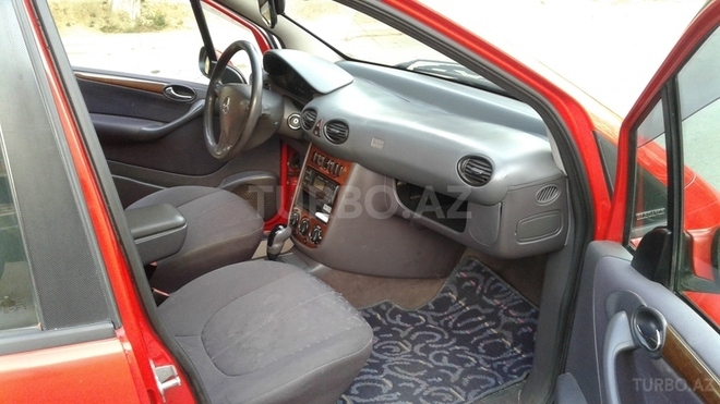 Mercedes A 160 2001, 146,000 km - 1.6 л - Bakı