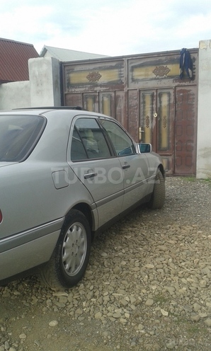Mercedes C 180 1997, 250,000 km - 1.8 l - Ağcabədi