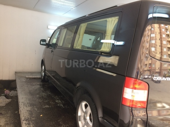 Volkswagen Caravelle 2008, 125,000 km - 2.5 l - Bakı
