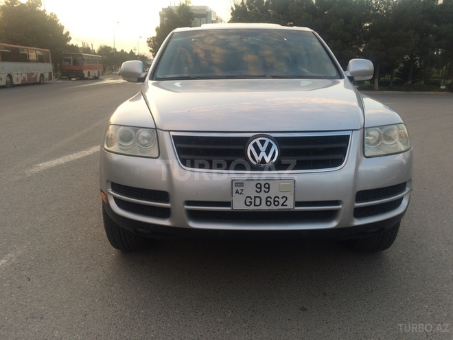 Volkswagen Touareg 2004, 221,041 km - 3.2 l - Bakı
