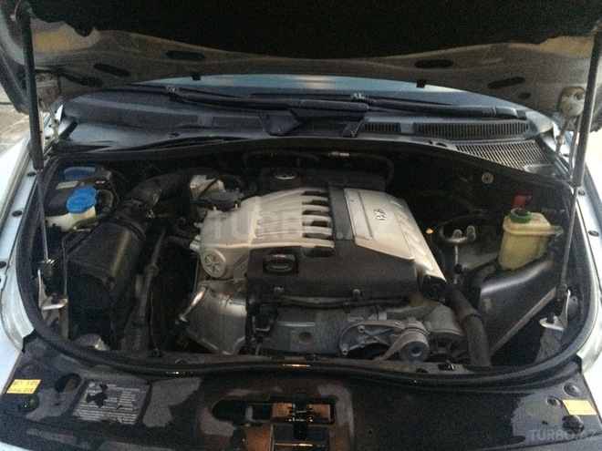 Volkswagen Touareg 2004, 221,041 km - 3.2 l - Bakı