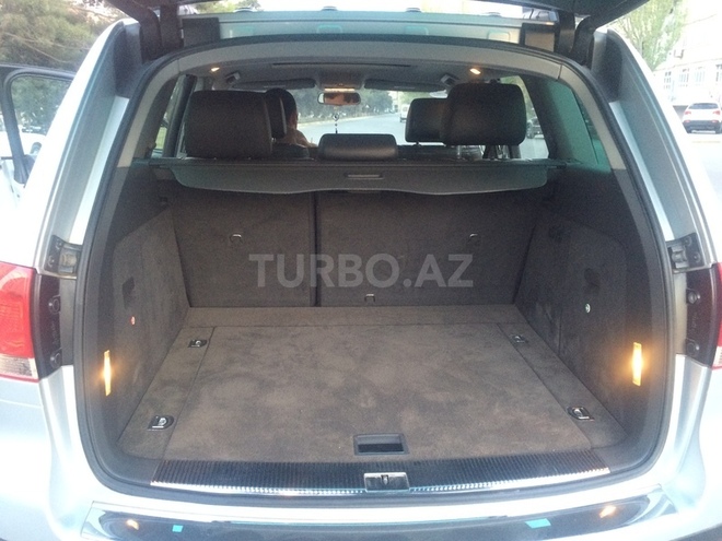 Volkswagen Touareg 2004, 221,041 km - 3.2 l - Bakı