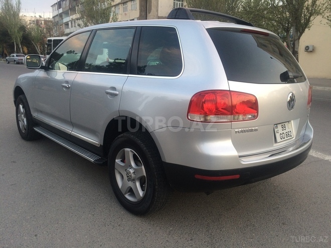 Volkswagen Touareg 2004, 221,041 km - 3.2 l - Bakı