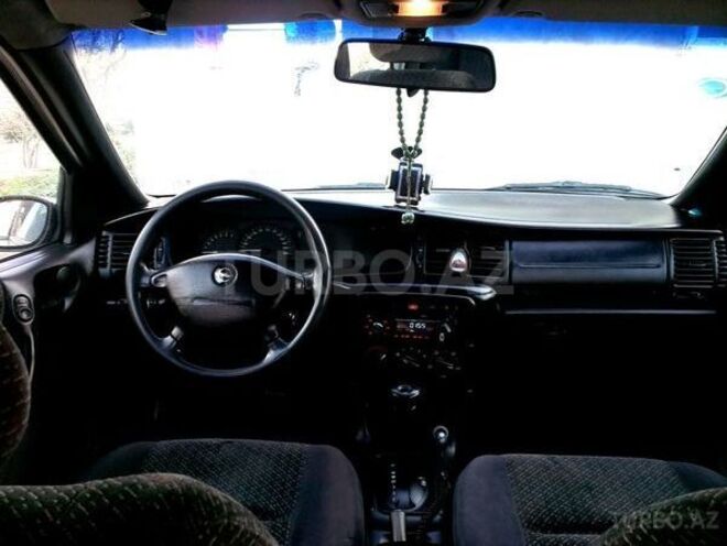 Opel Vectra 1996, 316,000 km - 1.6 l - Bakı
