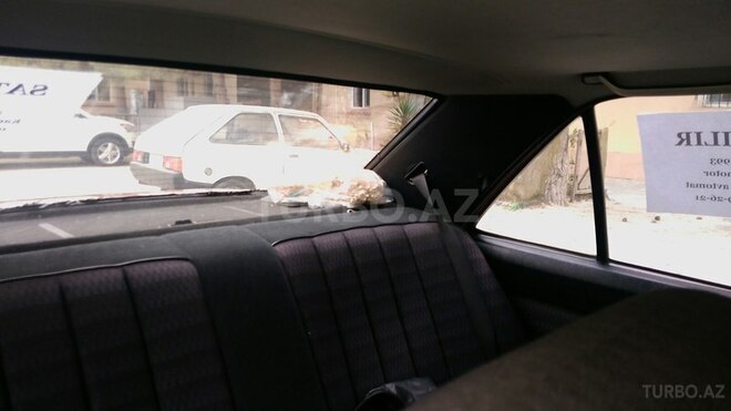 Mercedes 190 1993, 335,400 km - 2.0 л - Bakı