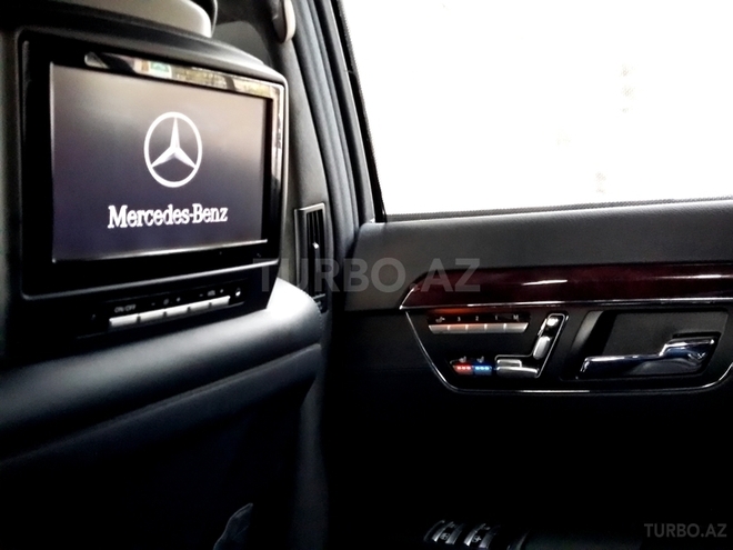 Mercedes S 500 2009, 180,000 km - 5.5 л - Bakı
