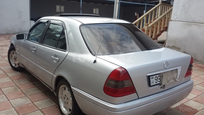 Mercedes C 180 1994, 230,000 km - 1.8 l - Qazax