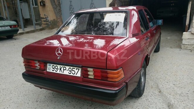 Mercedes 190 1993, 335,400 km - 2.0 л - Bakı